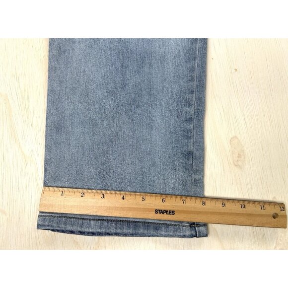 Gloria Vanderbilt Women' Amanda Jeans Size 16S Light Wash Denim - Picture 4 of 16